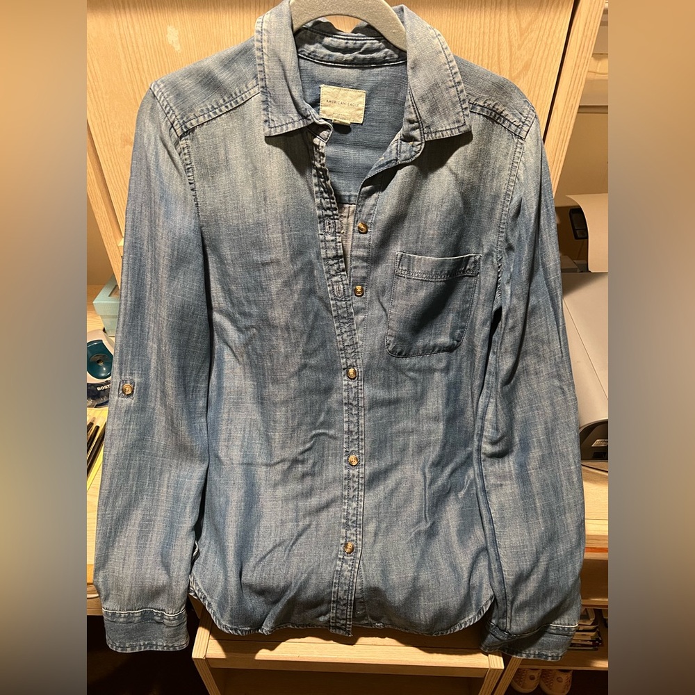 American Eagle Boyfriend Button Up Shirt
